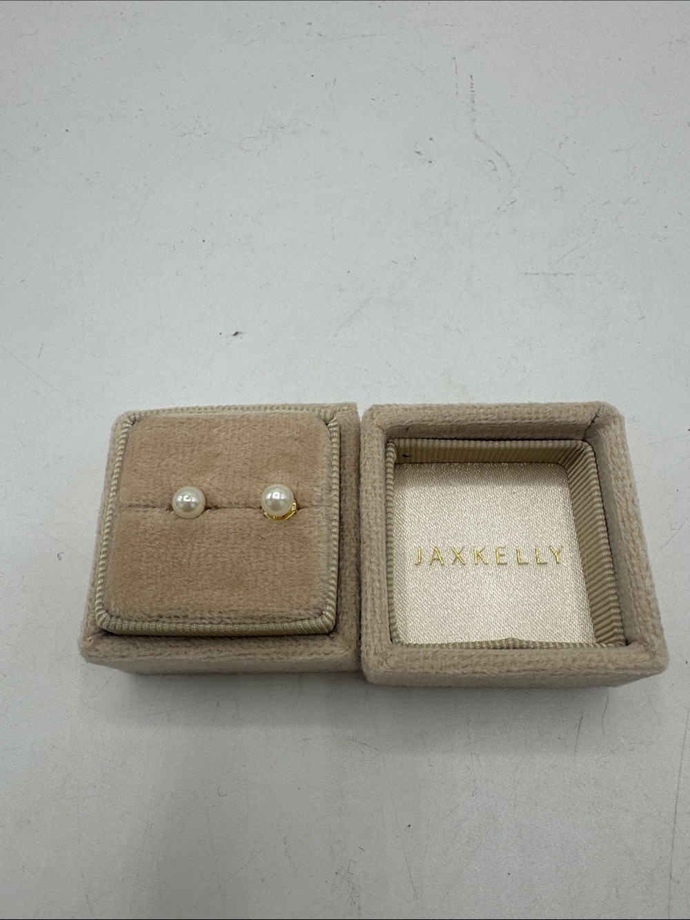 Jax Kelly Pearl Stud Earrings